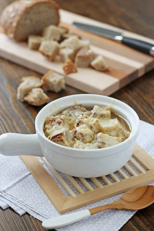 Crockpot-french-onion-soup-web-1