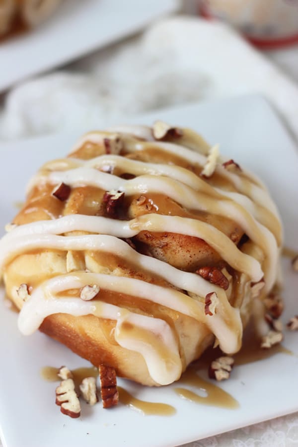 Apple Pecan Cinnamon Rolls with Cream Cheese Frosting and Caramel Sauce 4