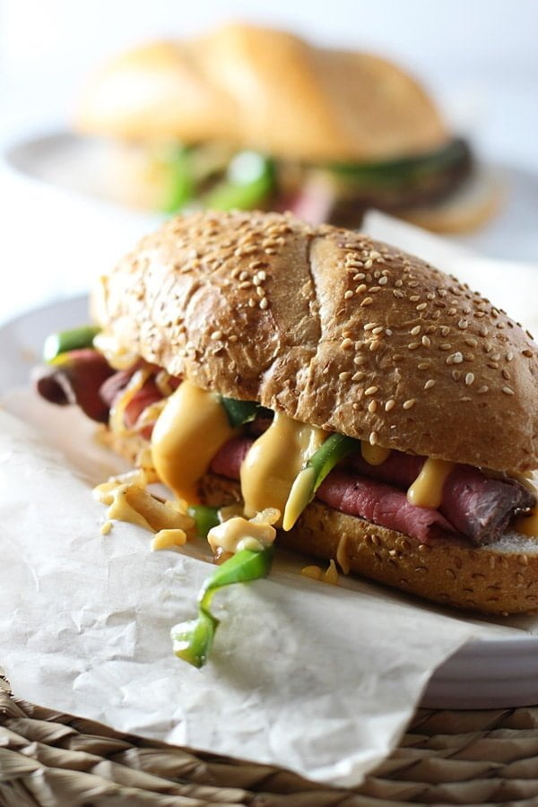 Skinny Roast Beef and Cheddar Sandwiches 2