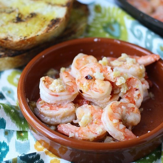 10 Minute Spicy Garlicky Shrimp with Charred Ciabatta via cookingforkeeps.com
