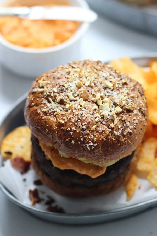 Fried Green Tomato and Pimento Cheese Burgers with Everything Whole-Wheat Buns 7