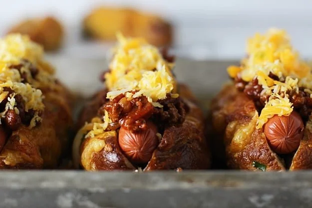 Jalapeno and Cheddar Pretzel Hot Dog Buns with Turkey Chili Cheese 5