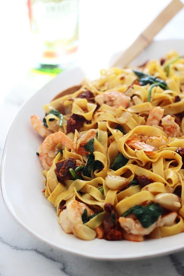 Shrimp Tagliatelle with Roasted Garlic, Sun-dried Tomatoes and Sweet Vermouth Cream Sauce 3
