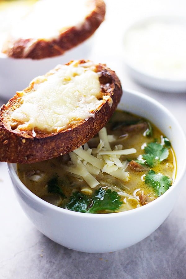 Spicy Poblano and Sausage Chowder with Sharp Cheddar Crostini - A super easy, healthy and DELICIOUS weeknight soup! | cookingforkeeps.com #soup