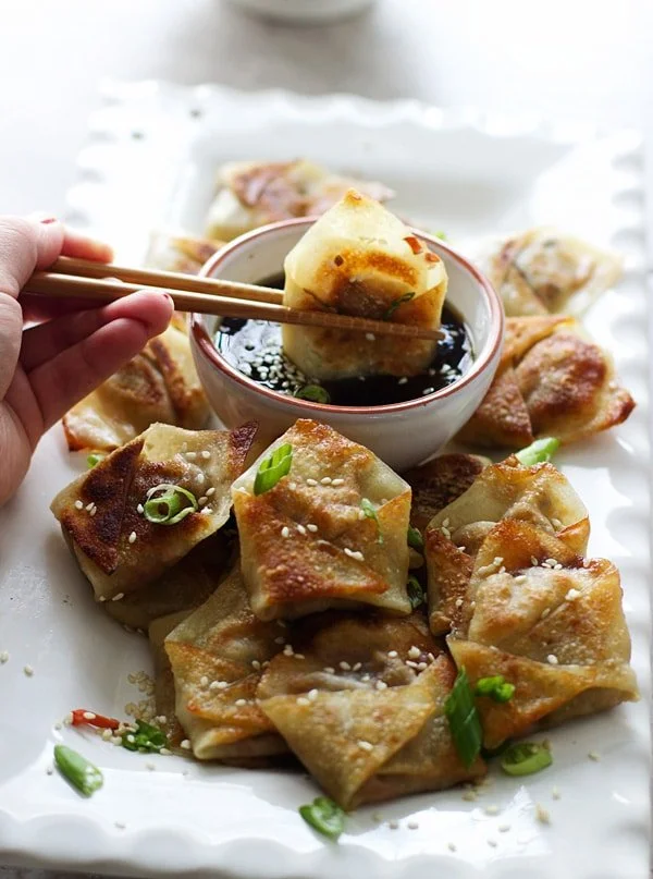 Easy Asian Dumplings with Hoisin Sesame Dipping Sauce | cookingforkeeps.com