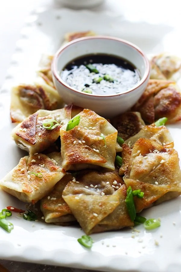 Easy Asian Dumplings with Hoisin Sesame Dipping Sauce | cookingforkeeps.com
