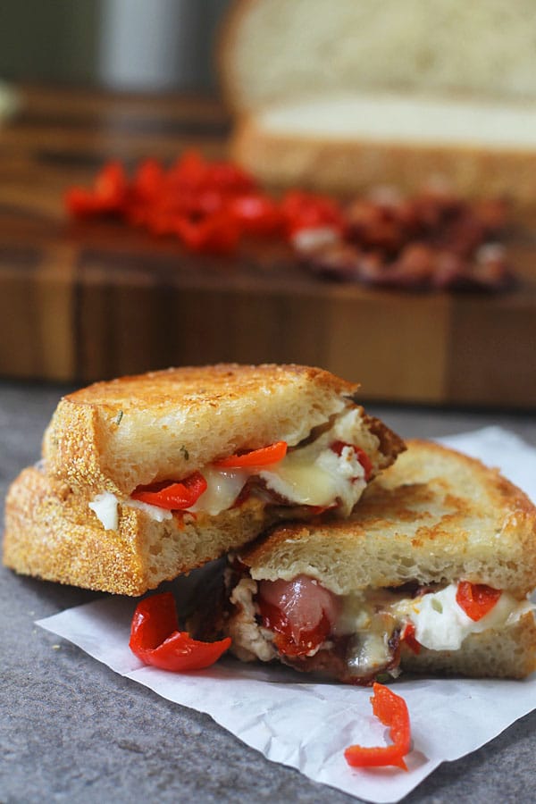 Peppadew-Pepper-Goat-Cheese-and-Bacon-Grilled-Cheese-2_edited-1