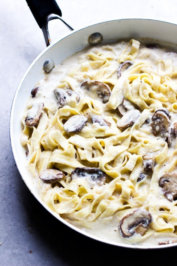 Fettuccine with Roasted Garlic Cream Sauce and Cremini Mushrooms