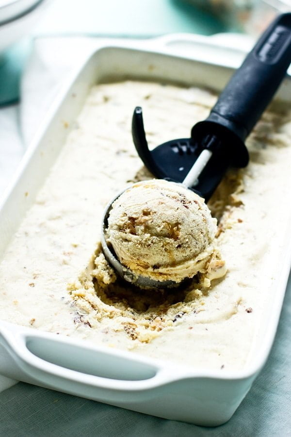 Homemade Baklava Ice - Creamy cinnamon and vanilla lace ice cream intertwined with whole pieces of sweet, nutty baklava! 