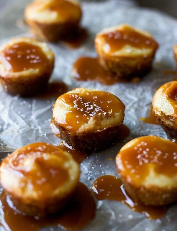 Mini Caramel Apple Cheesecakes with Brown Butter Butter Graham Cracker Crust 3