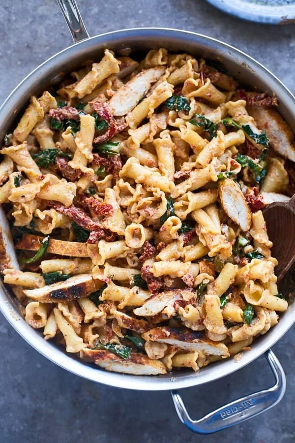 Creamy Goat Cheese and Sun-Dried Tomato Pasta