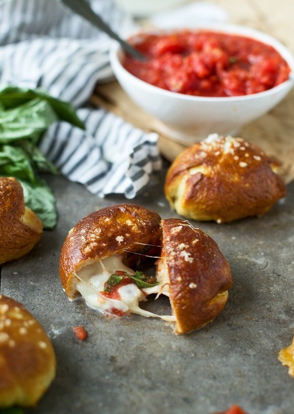 Pizza Margherita Pretzel Bombs