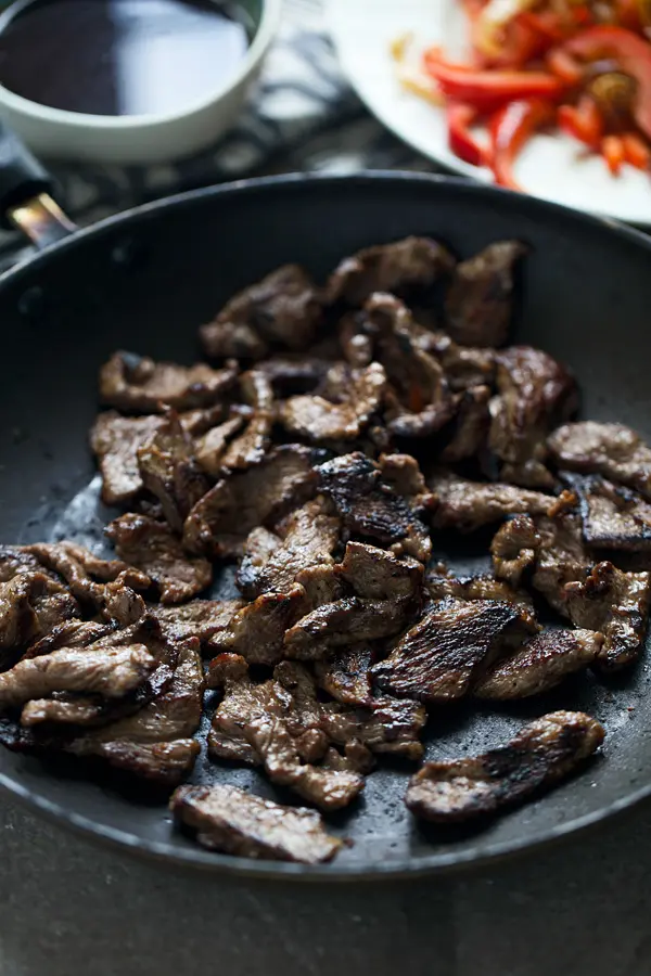 Curry Beef &amp; Pepper Stir Fry