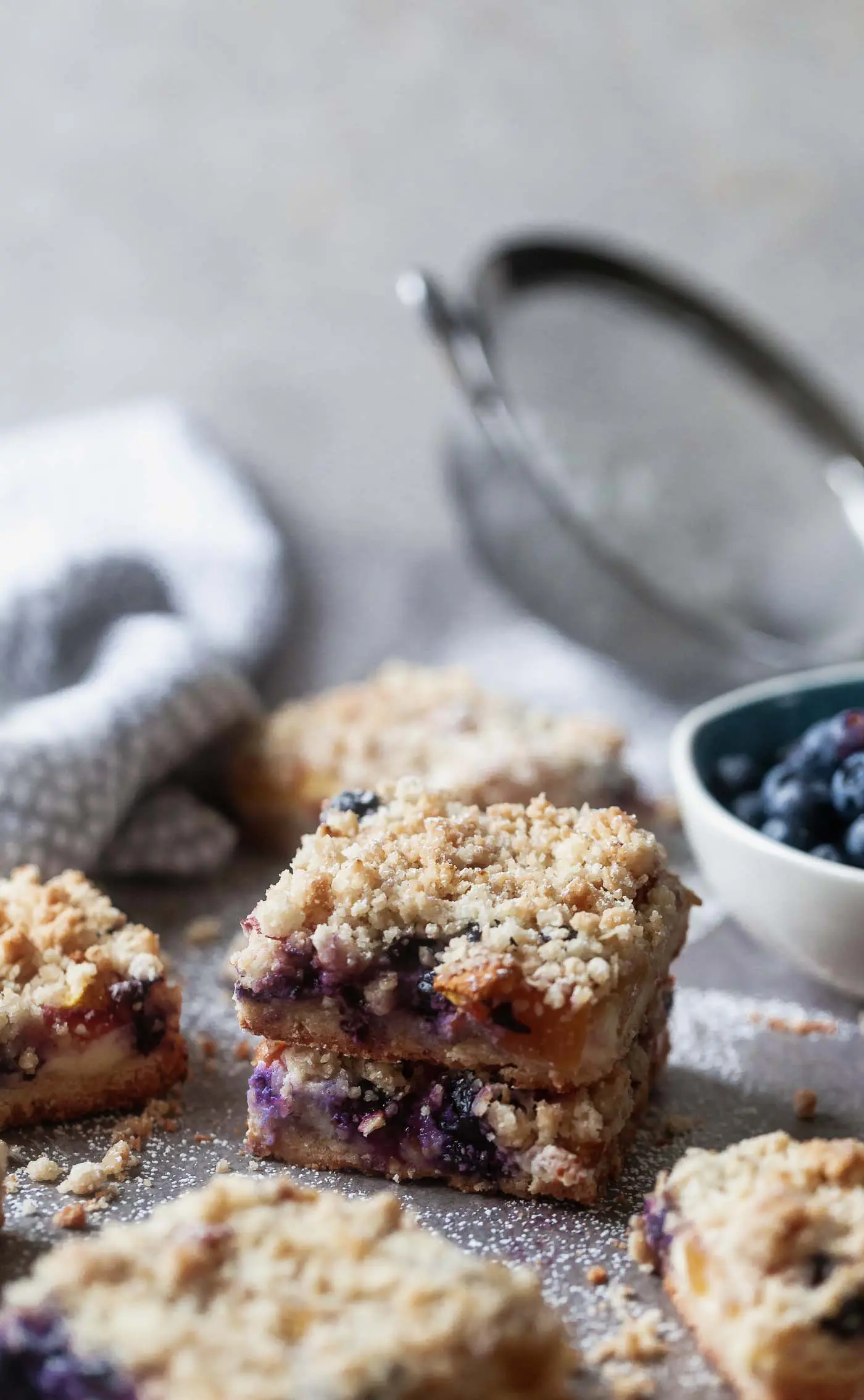 Blueberry Peach Cheesecake Crumble Bars
