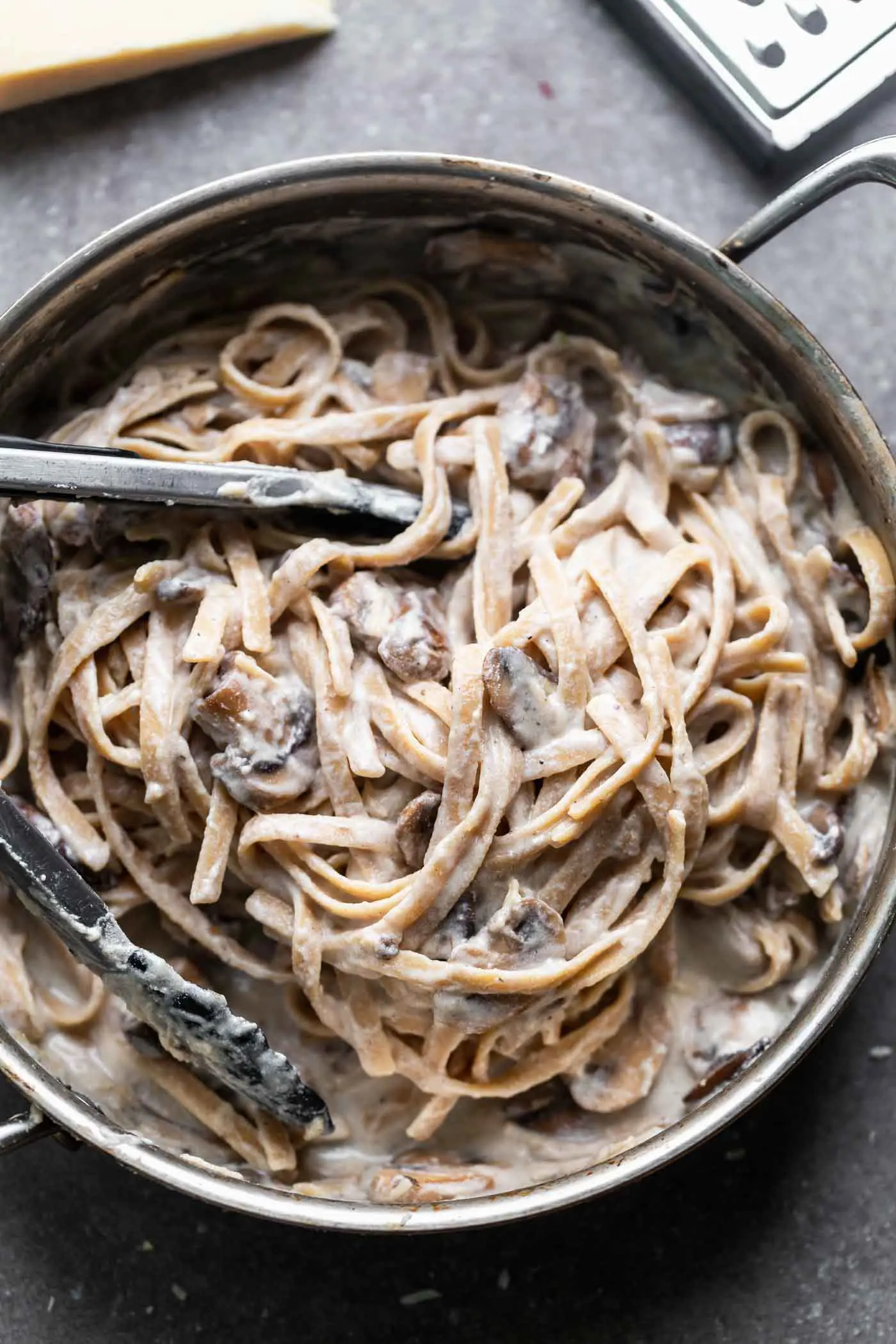 Creamy Mushroom and Ricotta Pasta is the perfect way to get your pasta fix this winter season! Easy to prepare with minimal ingredients and a sure-fire hit with pasta lovers.