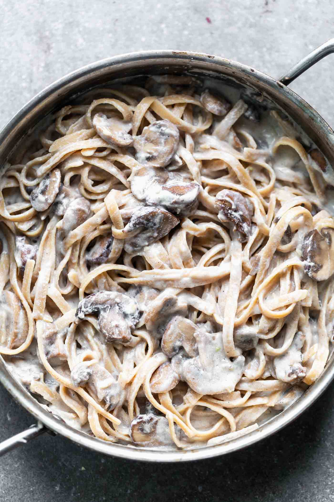 Creamy Mushroom and Ricotta Pasta is the perfect way to get your pasta fix this winter season! Easy to prepare with minimal ingredients and a sure-fire hit with pasta lovers.
