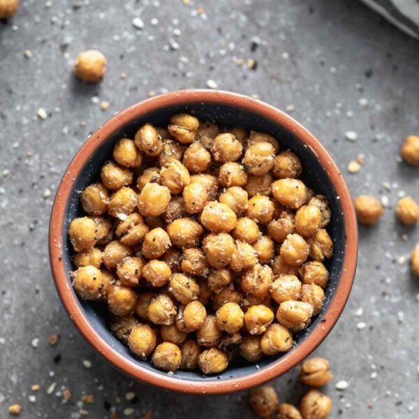 Crispy Everything Bagel Chickpeas are the perfect snack! They're covered in ground up everything bagel seasoning, tossed with olive oil and baked until golden brown and crispy. Store them in an airtight container and pull them out whenever you feel the need to snack!