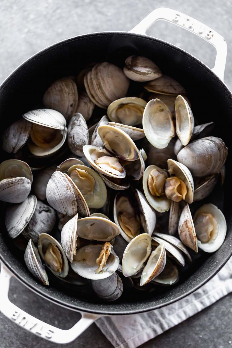 Linguine with Fresh Clams Cooking for Keeps