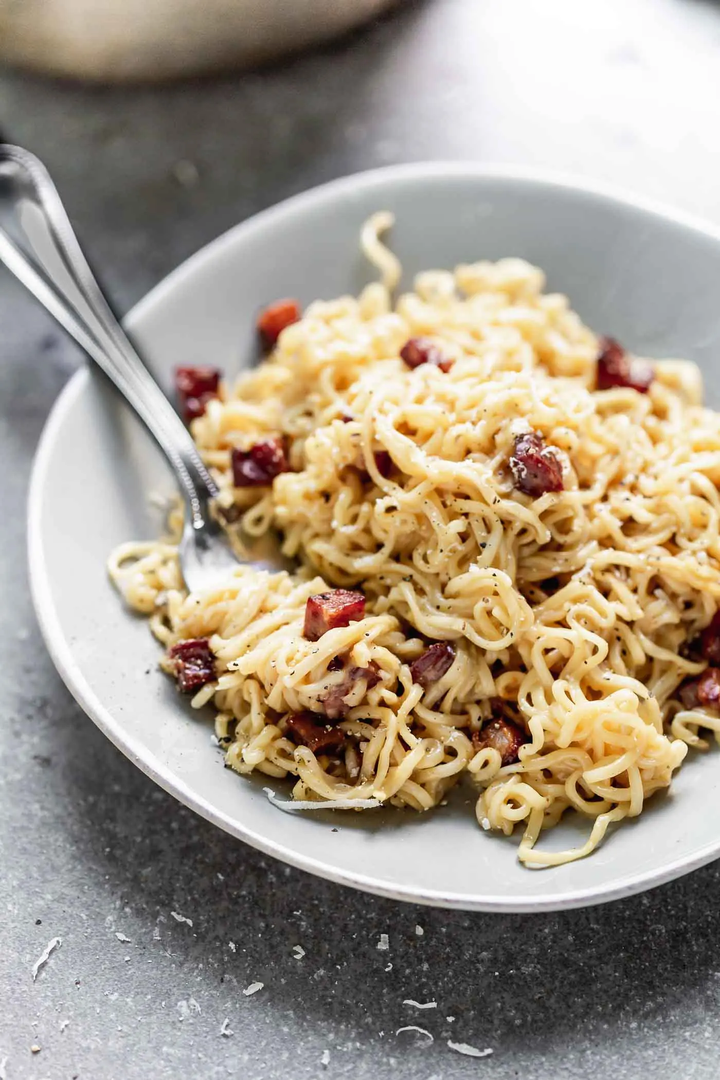 5-Ingredient Ramen Carbonara: One pot, 20 minutes until creamy pasta heaven!
