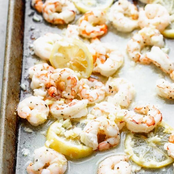 Baked Lemon Shrimp has only FIVE ingredients, and is packed with lemon, garlic, and buttery goodness. Such an easy weeknight meal!