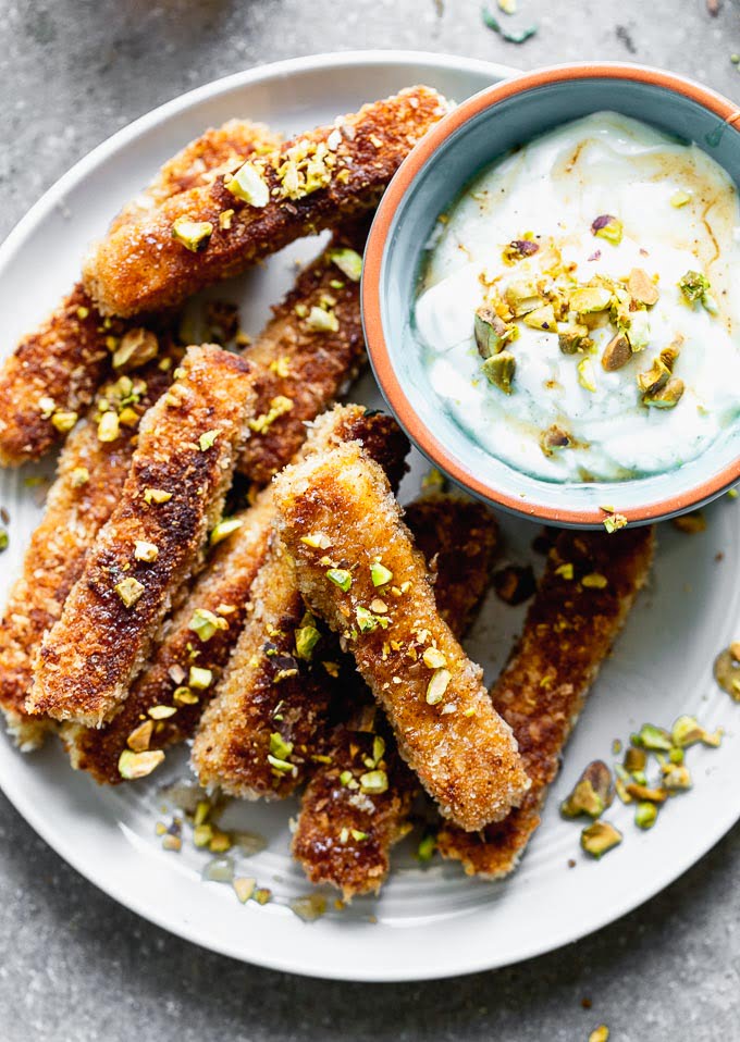 Halloumi fries with pistachios and honey