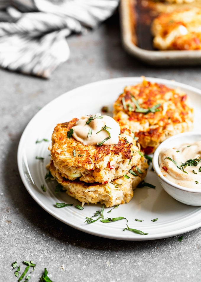 Fresh Jumbo Lump Maryland Crab cakes - Happily Unprocessed