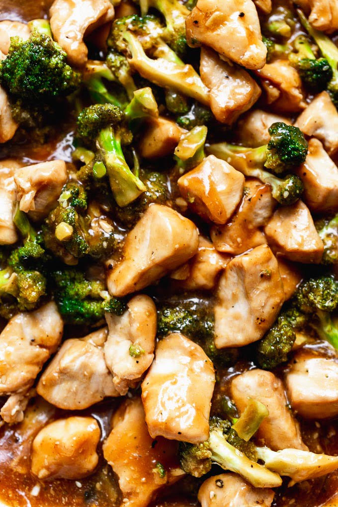One Pan Chicken and Broccoli Stir Fry