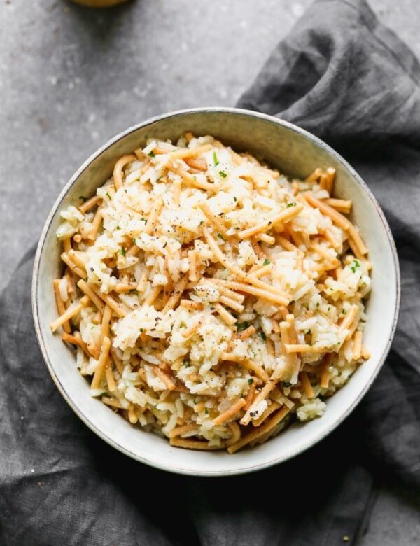 Homemade Rice-a-Roni is a healthier update on classic Rice-a-roni. Creamy, easy to throw together and so delicious! Kid-friendly as well!