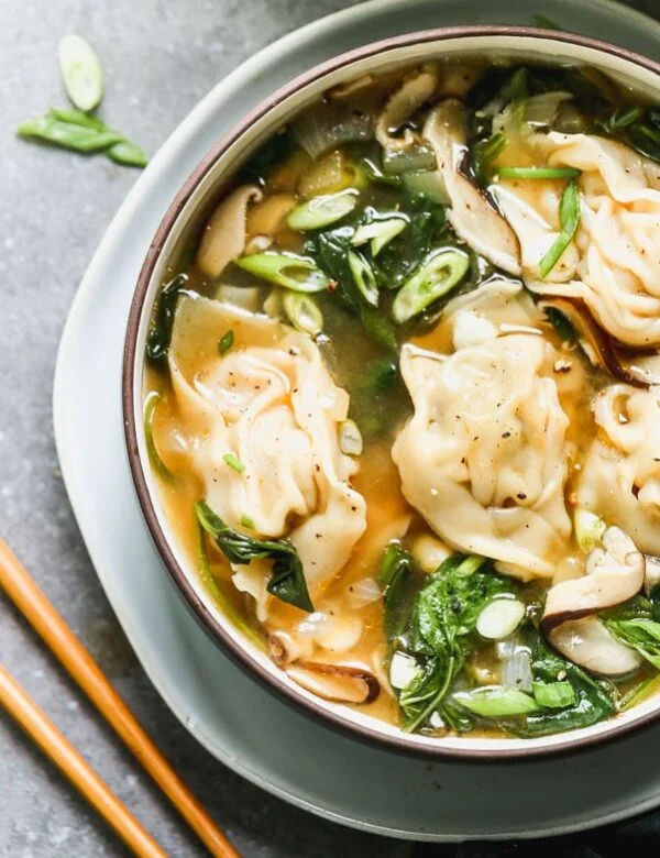 https://www.cookingforkeeps.com/wp-content/uploads/2020/05/Pork-Wonton-Soup-3-1-600x780.jpg.webp