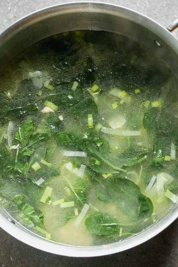 Leeks and spinach in detox broth