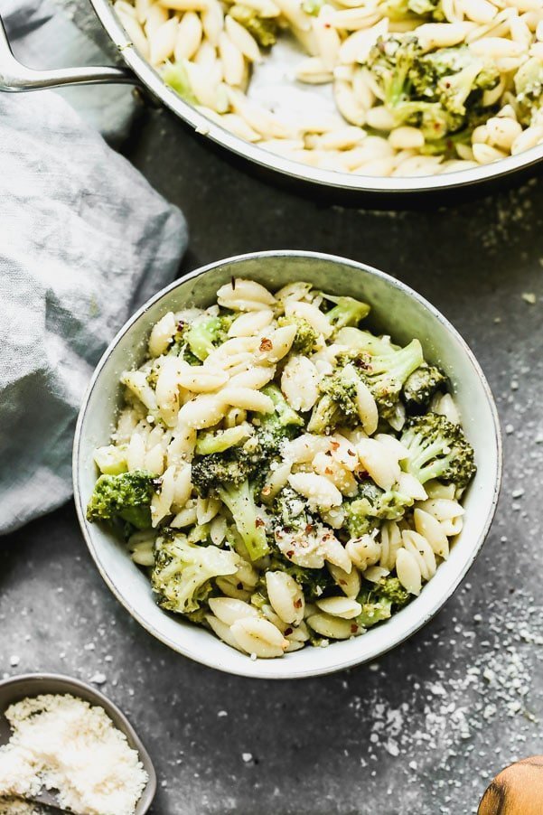 If you're into pasta that's ever-so-lightly coated in garlicky, spicy, slightly creamy, and totally cheese sauce, and then studded with crisp veggies, then you will be very into our Cavatelli and Broccoli. This super easy minimal-ingredient pasta is perfect for busy weeknights, and is also a great way to get your kiddos to eat their veggies. 