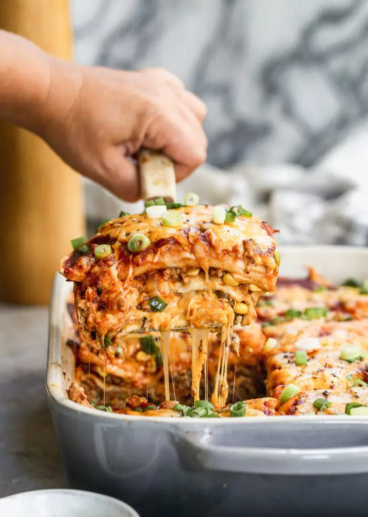 Packed with ground chicken or turkey, plenty of veggies, and an easy homemade enchilada sauce, our Chicken Enchilada Casserole is the perfect way to get your enchilada fix in an easier form. Make a day in advance and pop in the oven when you're ready to eat.Â