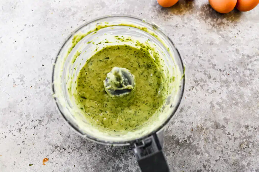 Jalapeno avocado crema in the blender