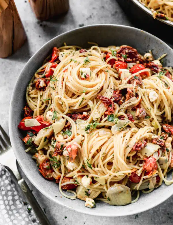 With two different types of tomatoes as a base, a garlicky wine and feta-infused sauce and a plethora of fresh dill and parsley peppered throughout twirls angel hair noodles, our Mediterranean Pasta is the best way to sprint into spring.