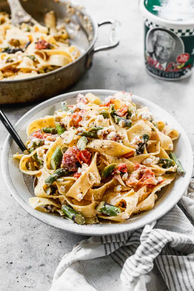 Cost effective, packed with protein and brimming with herby vegetable flavor, our Cottage Cheese pasta is the PERFECT way to do a summery pasta without the guilt.