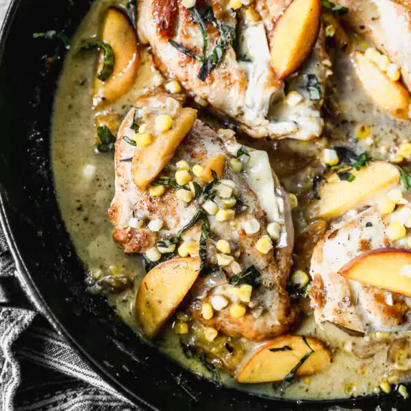 There’s something magical about late summer when peaches are perfectly ripe and corn’s sweetness rivals candy. And seeing as these summer days are quickly fleeting, I found impertinent to use them to their full potential immediately. Say hello to our perfect Summer Chicken Recipe. An ode - or maybe a goodbye - to summer.